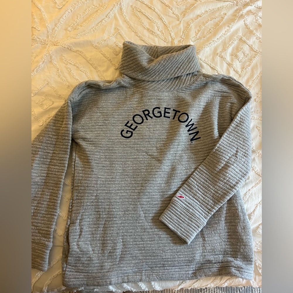 LEAGUE Georgetown Turtleneck